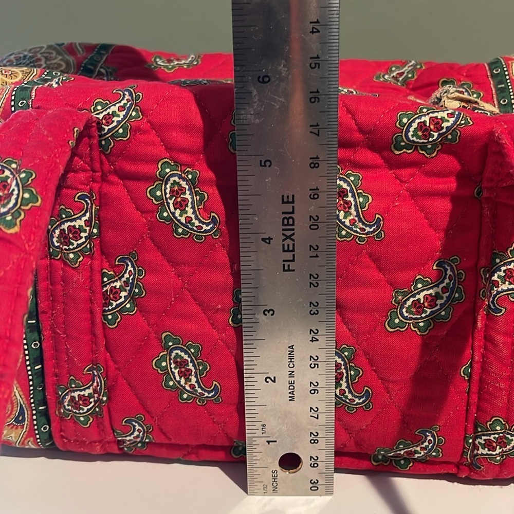 Vintage red Vera Bradley purse in EUC - Picture 10 of 11